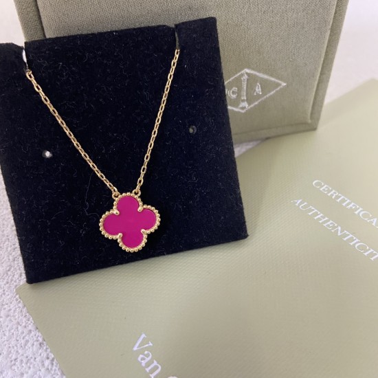 Van Cleef Jewelry High Quality