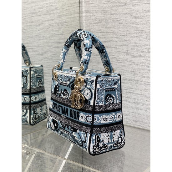 Dior Bags Top Quality
Five Grid Dior Bags Top Quality
Five Grid