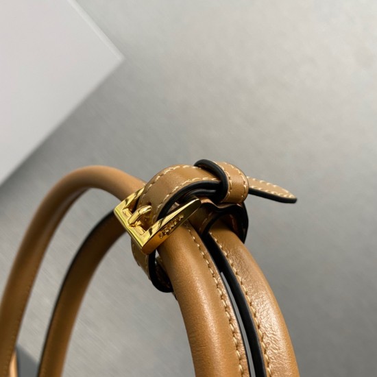 Prada Bags Top Quality
32x15.5x12cm Prada Bags Top Quality
32x15.5x12cm