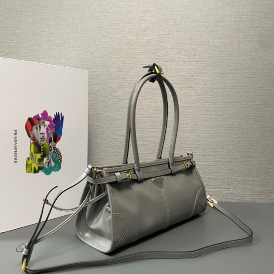 Prada Bags Top Quality
32x15.5x12cm Prada Bags Top Quality
32x15.5x12cm