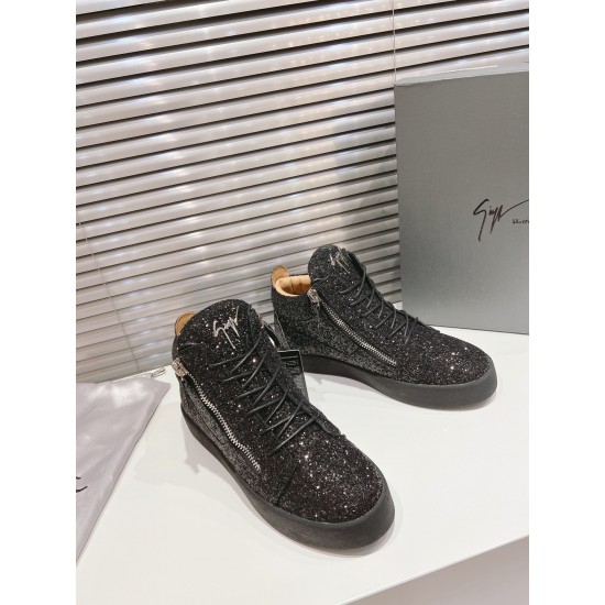 CL Shoes Casual shoes
Top Quality CL Shoes Casual shoes
Top Quality