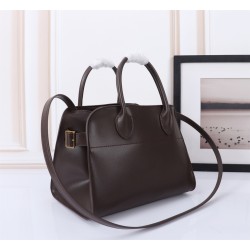 The Row Bags Top Quality
Small:26.20.18
Big:38.26.23