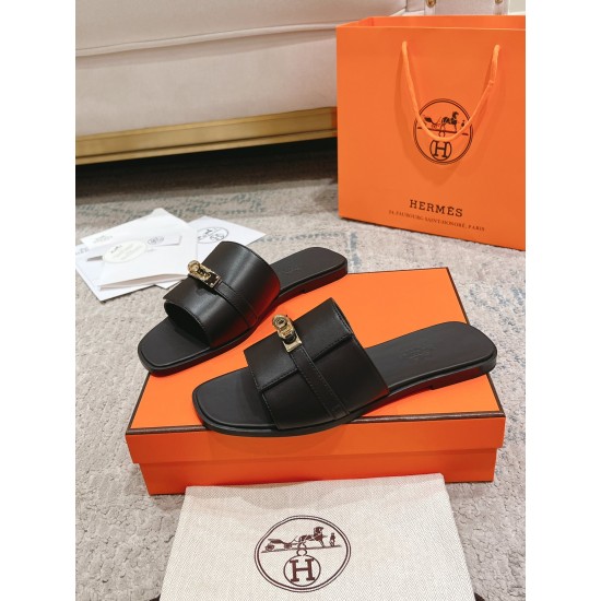 Hermes Shoes Top Quality
35-42 Hermes Shoes Top Quality
35-42