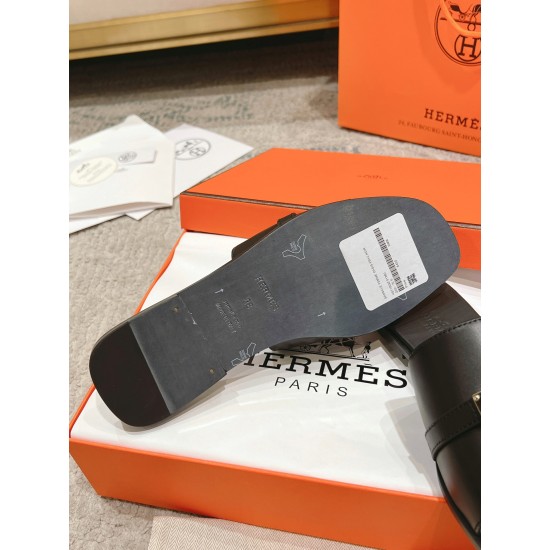 Hermes Shoes Top Quality
35-42 Hermes Shoes Top Quality
35-42