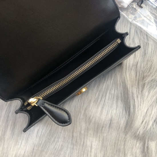 Pinko Bags Top Quality
21x13x6 Pinko Bags Top Quality
21x13x6