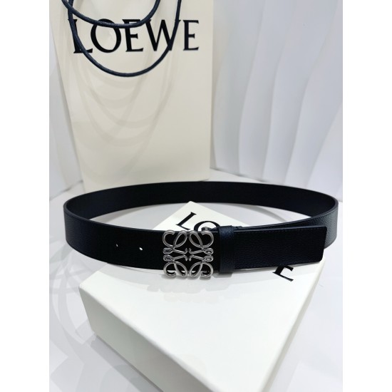 Loewe Belts
Top Quality Loewe Belts
Top Quality