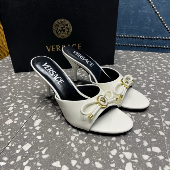 Versace Shoes Fashion shoes
Top Quality Versace Shoes Fashion shoes
Top Quality