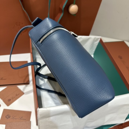 LP Bags Top Quality Size: 23 × 8 × 22cm