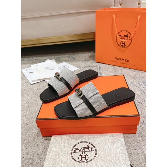 Hermes Shoes Top Quality
35-42 Hermes Shoes Top Quality
35-42
