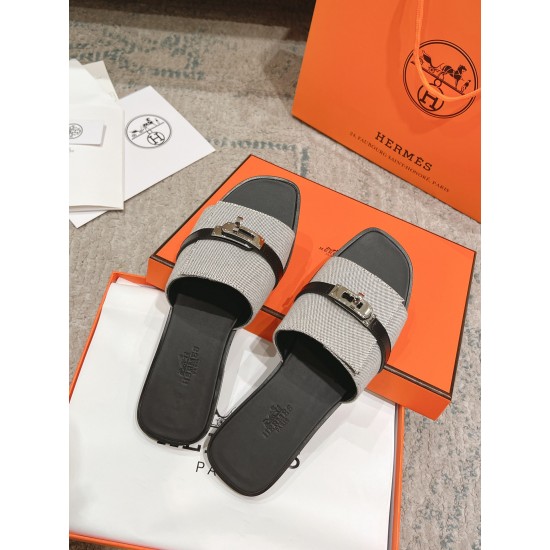 Hermes Shoes Top Quality
35-42 Hermes Shoes Top Quality
35-42