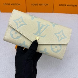 LV Bags High Quality Flip Wallet
