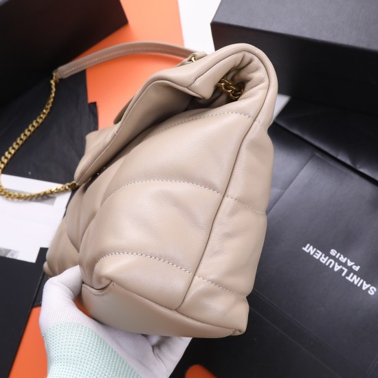 YSL Bags Top Quality Loulou Puffer
29x17x11cm YSL Bags Top Quality Loulou Puffer
29x17x11cm
