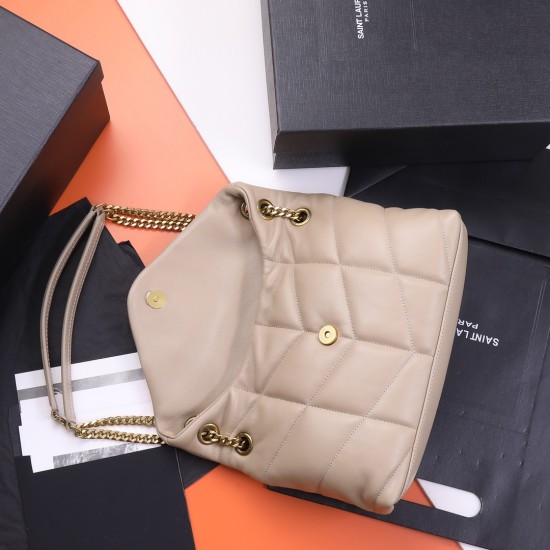 YSL Bags Top Quality Loulou Puffer
29x17x11cm YSL Bags Top Quality Loulou Puffer
29x17x11cm