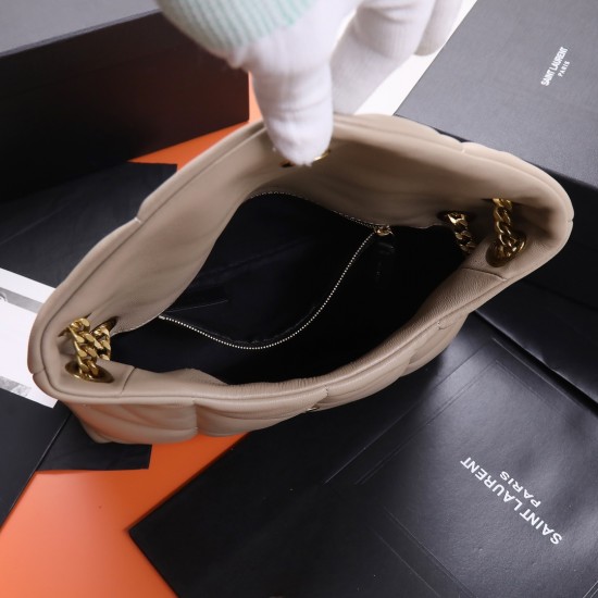 YSL Bags Top Quality Loulou Puffer
29x17x11cm YSL Bags Top Quality Loulou Puffer
29x17x11cm