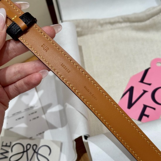 Loewe Belts
Top Quality Loewe Belts
Top Quality