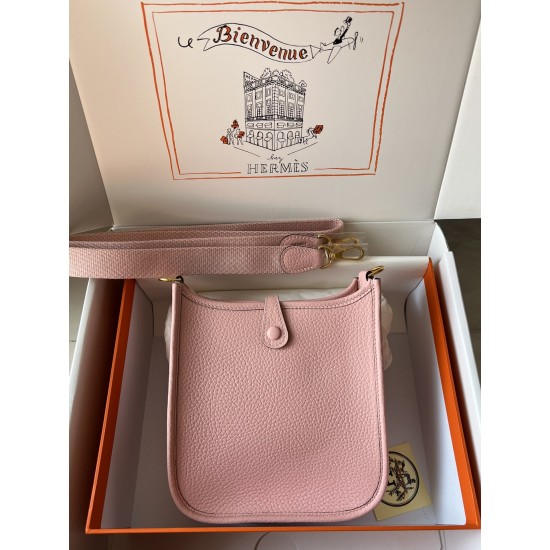 Hermes Bags Top Quality Evelyne 17cm
Hermes Bags Top Quality Evelyne 17cm