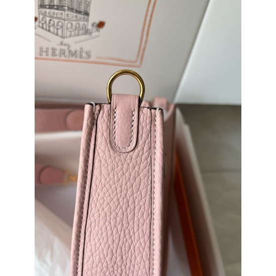 Hermes Bags Top Quality Evelyne 17cm
Hermes Bags Top Quality Evelyne 17cm