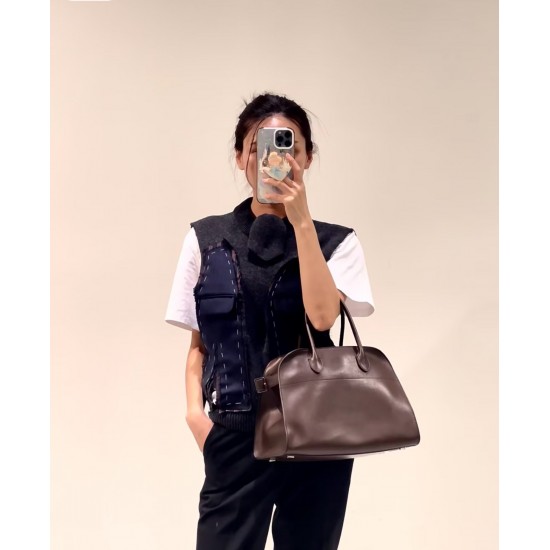 The Row Bags Top Quality
Small:26.20.18
Big:38.26.23 The Row Bags Top Quality
Small:26.20.18
Big:38.26.23