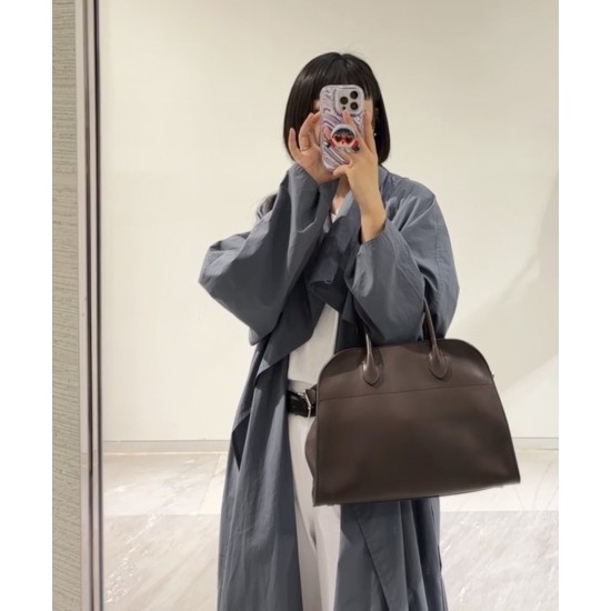 The Row Bags Top Quality
Small:26.20.18
Big:38.26.23 The Row Bags Top Quality
Small:26.20.18
Big:38.26.23