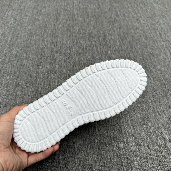 Hogan Shoes Top Quality
35-45 men and women same Hogan Shoes Top Quality
35-45 men and women same