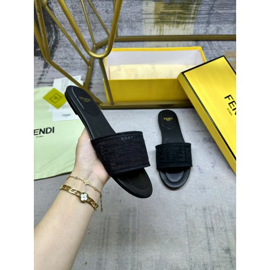 Fendi Shoes Top Quality
35-42 Fendi Shoes Top Quality
35-42