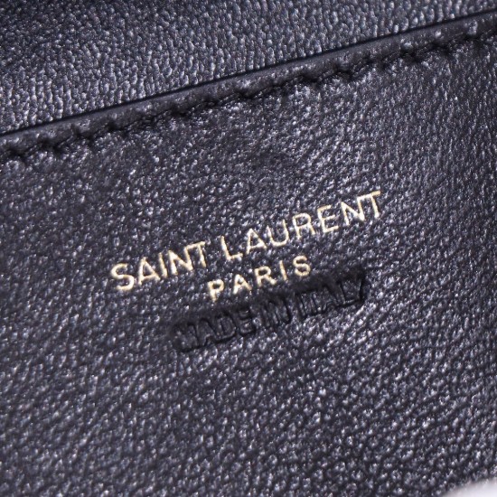 YSL Bags Top Quality
18×11×6.5 cm YSL Bags Top Quality
18×11×6.5 cm
