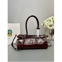 Prada Bags Top Quality
32x15.5x12cm