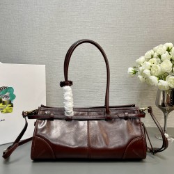 Prada Bags Top Quality
32x15.5x12cm