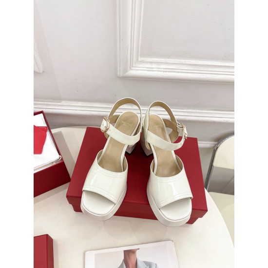 Valentino Shoes Top Quality Valentino Shoes Top Quality