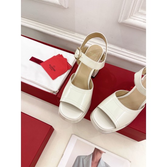 Valentino Shoes Top Quality Valentino Shoes Top Quality