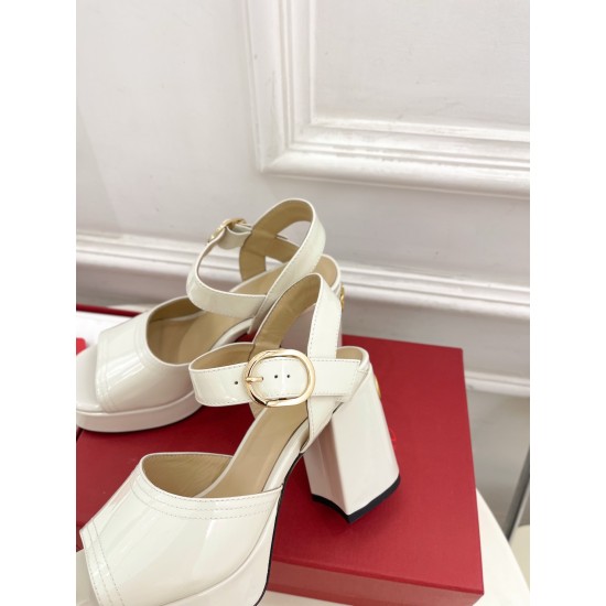 Valentino Shoes Top Quality Valentino Shoes Top Quality