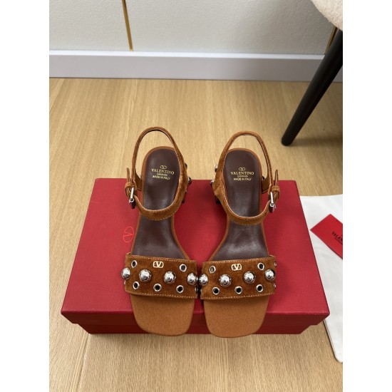 Valentino Shoes Top Quality Valentino Shoes Top Quality