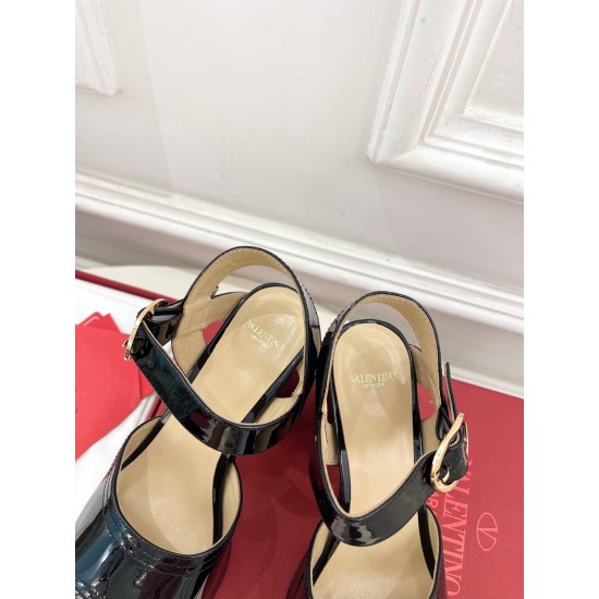 Valentino Shoes Top Quality