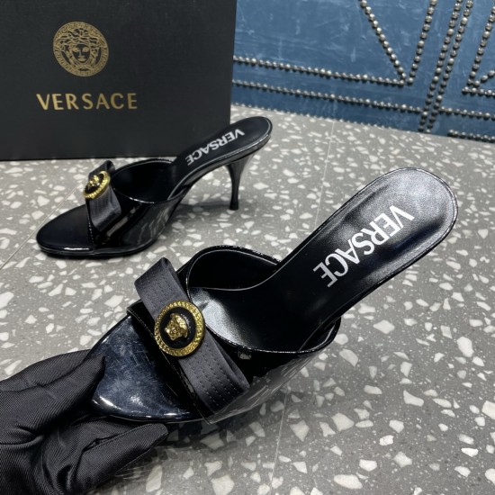 Versace Shoes Fashion shoes
Top Quality Versace Shoes Fashion shoes
Top Quality