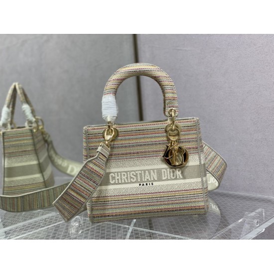Dior Bags Top Quality
Five Grid Dior Bags Top Quality
Five Grid