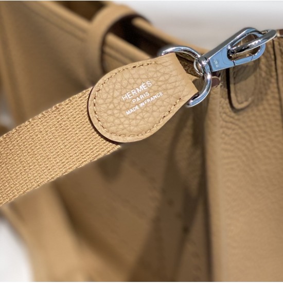 Hermes Bags Top Quality Evelyne 17cm
Hermes Bags Top Quality Evelyne 17cm