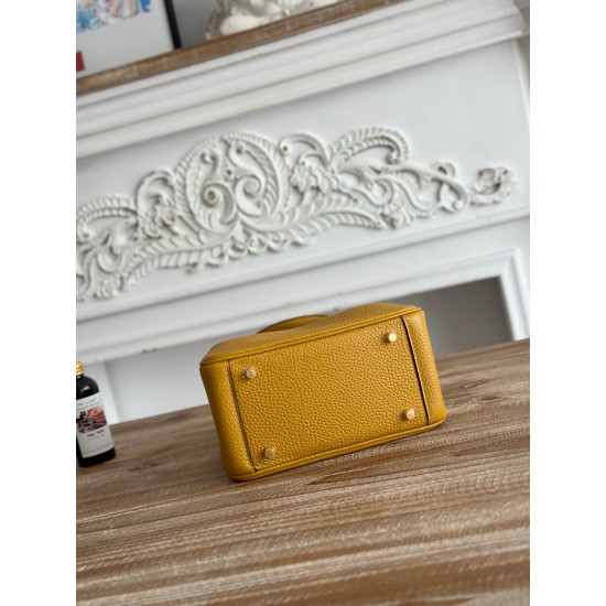 Hermes Bags Top Quality lindy琳迪
19cm $240 Hermes Bags Top Quality lindy琳迪
19cm $240