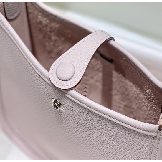 Hermes Bags Top Quality Evelyne 17cm
Hermes Bags Top Quality Evelyne 17cm