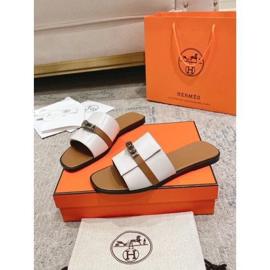 Hermes Shoes Top Quality
35-42 Hermes Shoes Top Quality
35-42