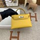 Hermes Bags Top Quality Minikelly 二代
19cm $220 Hermes Bags Top Quality Minikelly 二代
19cm $220