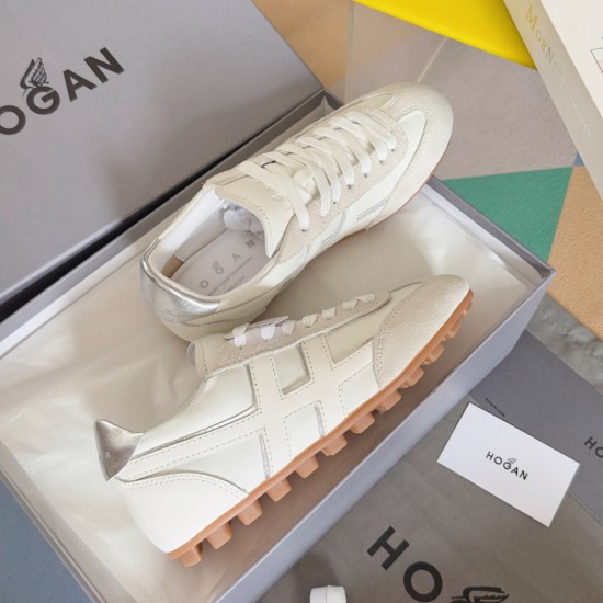 Hogan Shoes Top Quality
35-45 men and women same Hogan Shoes Top Quality
35-45 men and women same
