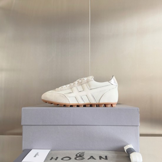 Hogan Shoes Top Quality
35-45 men and women same Hogan Shoes Top Quality
35-45 men and women same