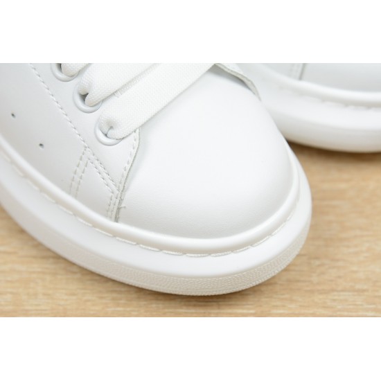 McQueen Shoes High Quality
women 35-40
men 39-44 McQueen Shoes High Quality
women 35-40
men 39-44