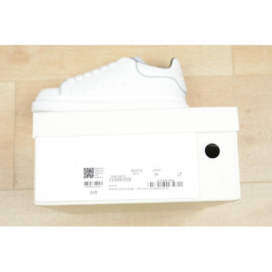 McQueen Shoes High Quality
women 35-40
men 39-44 McQueen Shoes High Quality
women 35-40
men 39-44