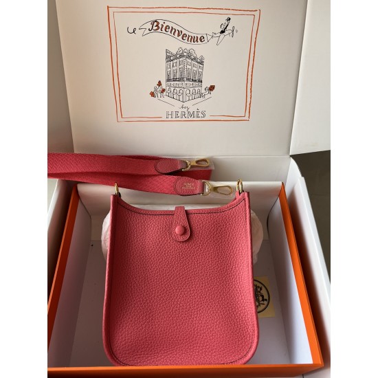 Hermes Bags Top Quality Evelyne 17cm
Hermes Bags Top Quality Evelyne 17cm