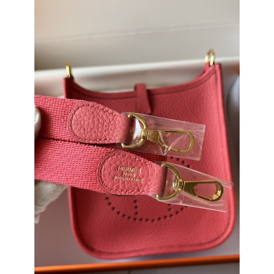 Hermes Bags Top Quality Evelyne 17cm
Hermes Bags Top Quality Evelyne 17cm