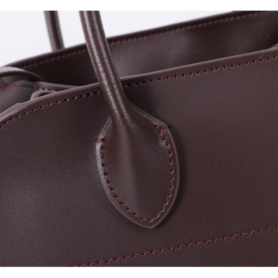The Row Bags Top Quality
Small:26.20.18
Big:38.26.23 The Row Bags Top Quality
Small:26.20.18
Big:38.26.23