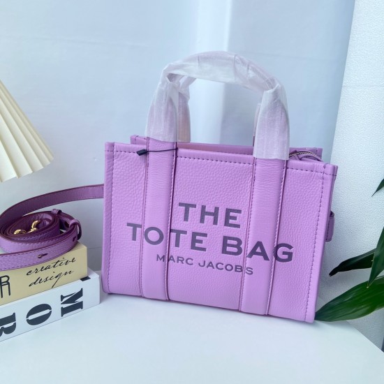 MJ Tote Full leather size: 41 * 34 * 15cm $140 Full leather medium size: 33 * 28 * 13cm $120 Full leather small size: 26 × 20 × 13cm $100 Fabric Large Size: 41 * 34 * 15cm $100 Medium size of fabric: 33 * 28 * 13cm $90 Fabric small size: 26 × 20 × 13cm $8 MJ Tote Full leather size: 41 * 34 * 15cm $140 Full leather medium size: 33 * 28 * 13cm $120 Full leather small size: 26 × 20 × 13cm $100 Fabric Large Size: 41 * 34 * 15cm $100 Medium size of fabric: 33 * 28 * 13cm $90 Fabric small size: 26 × 20 × 13cm $8