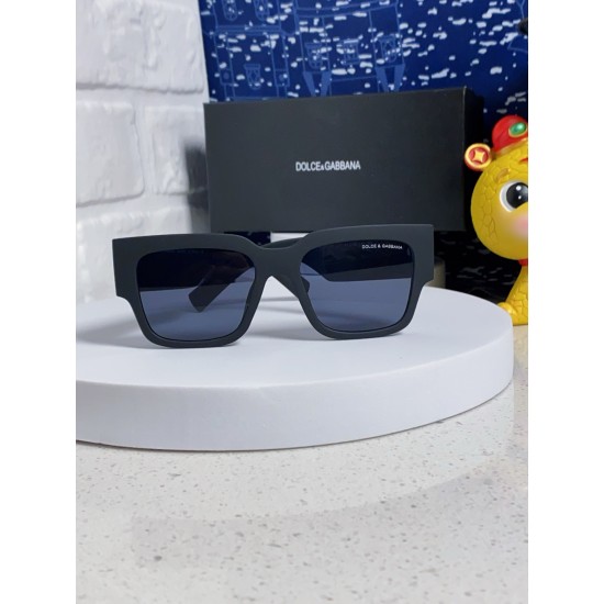 DG Glasses