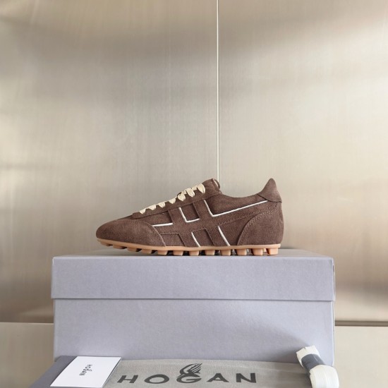 Hogan Shoes Top Quality
35-45 men and women same Hogan Shoes Top Quality
35-45 men and women same